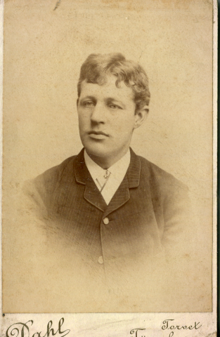Bilde fra et album - tilhørte Anna Olsen 1. oktober 1899 (10)